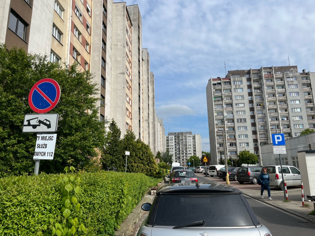 Legalne parkowanie Spółdzielnia przyjrzy się oznakowaniu przy ulicy Koszyka